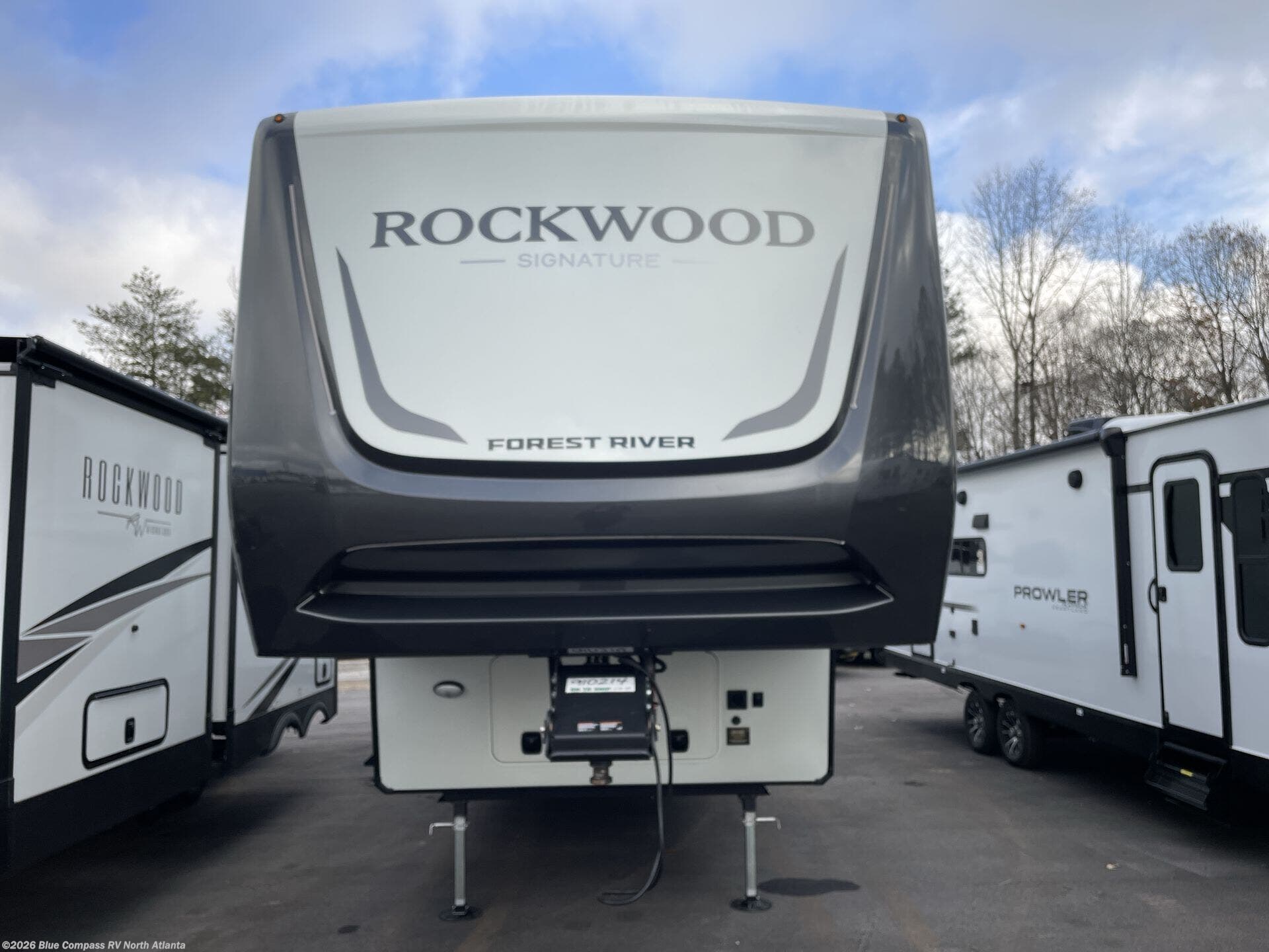 2026 Rockwood Signature 401SFB by Forest River from Blue Compass RV North Atlanta in Buford, Georgia