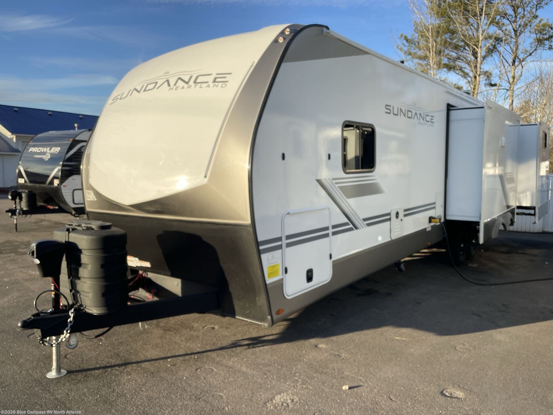 New 2026 Heartland Sundance Ultra-Lite 31BROK available in Buford, Georgia