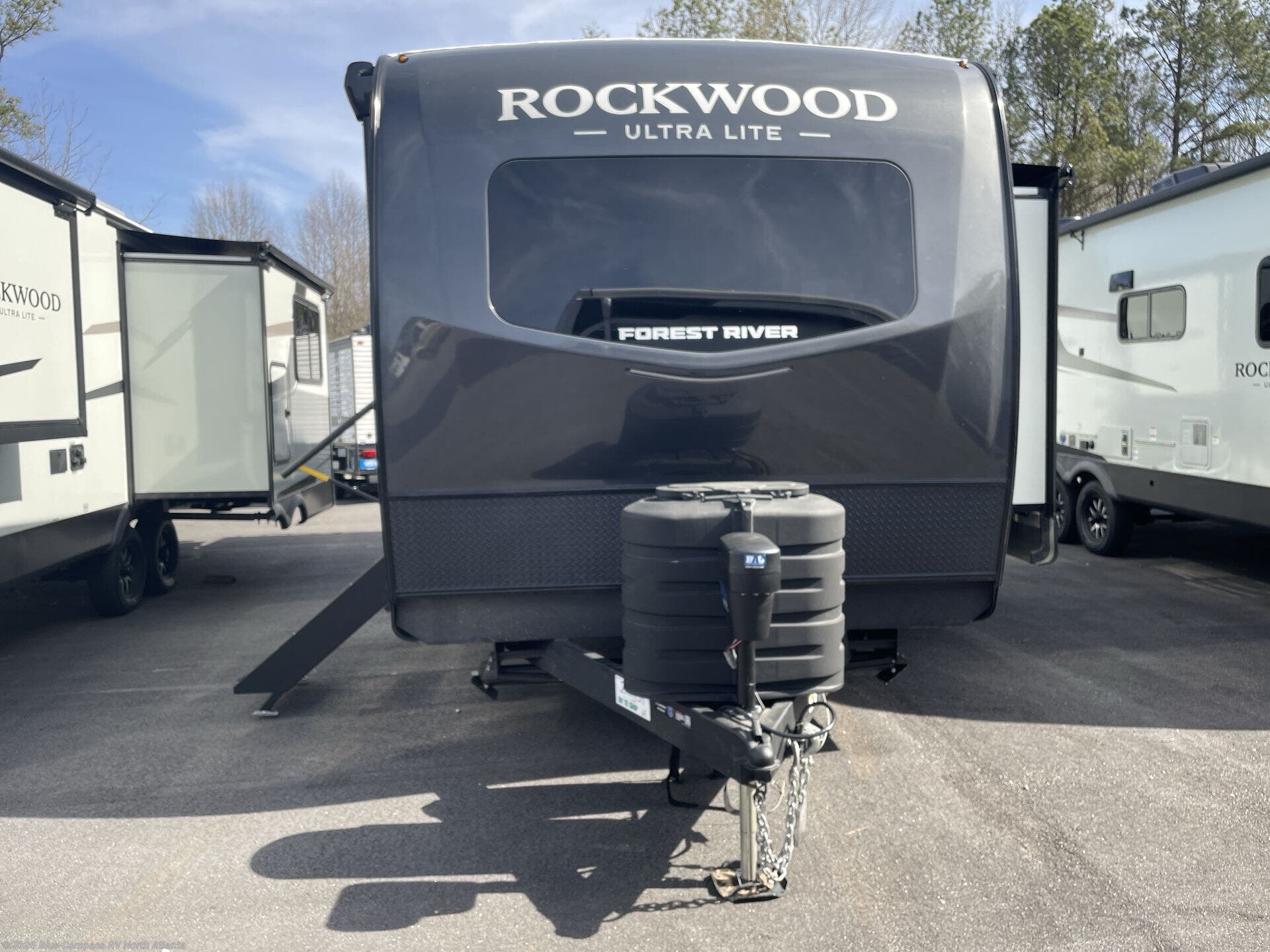 2026 Rockwood Ultra Lite 2619FK by Forest River from Blue Compass RV North Atlanta in Buford, Georgia