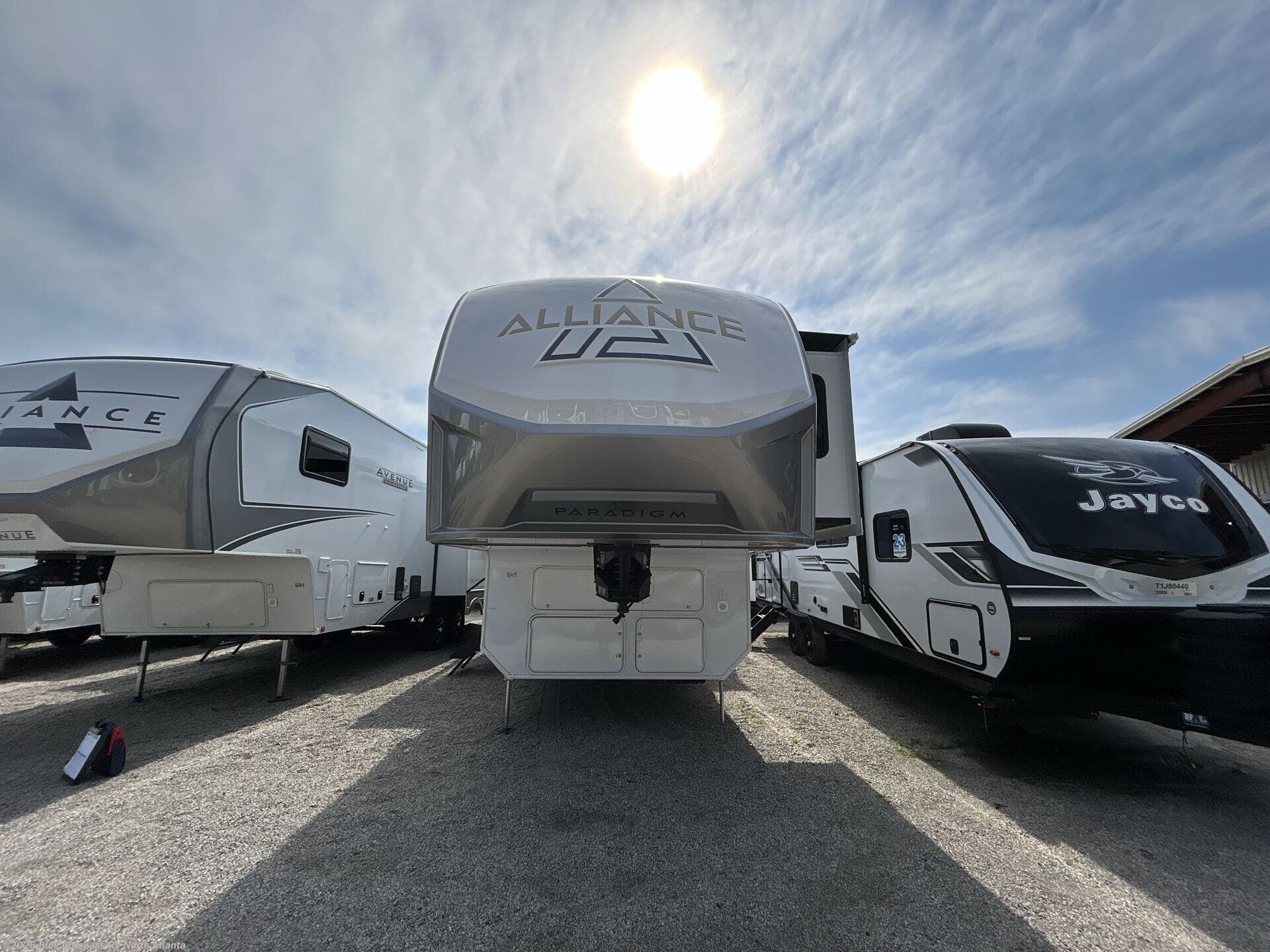 New 2026 Alliance RV Paradigm 395DS available in Buford, Georgia