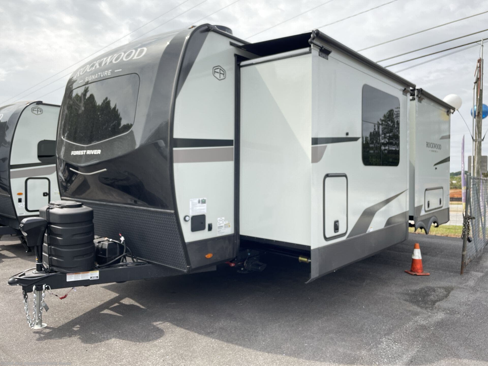 2026 Rockwood Signature 8263MBR by Forest River from Blue Compass RV North Atlanta in Buford, Georgia