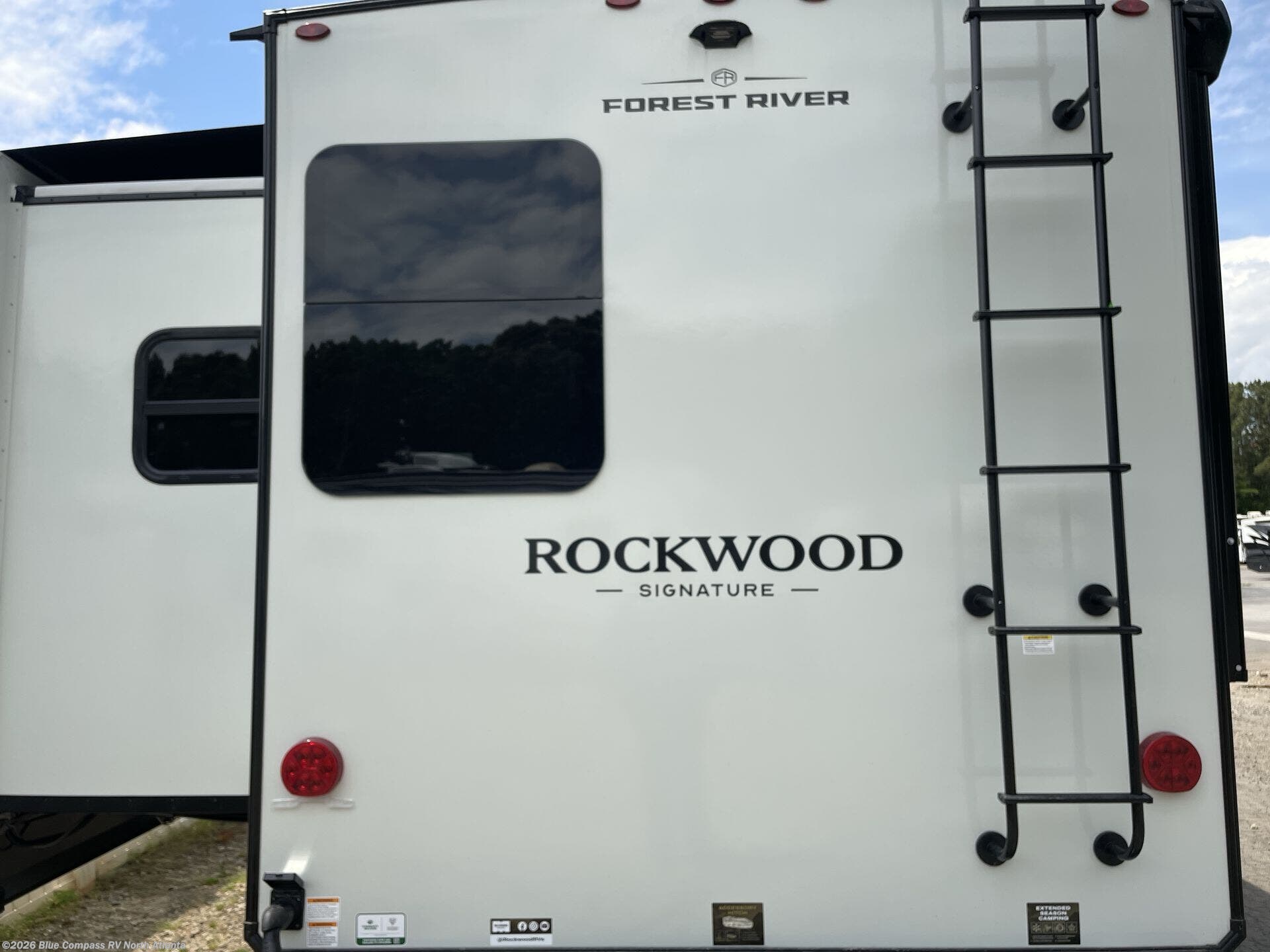 New 2026 Forest River Rockwood Signature 8339FK available in Buford, Georgia