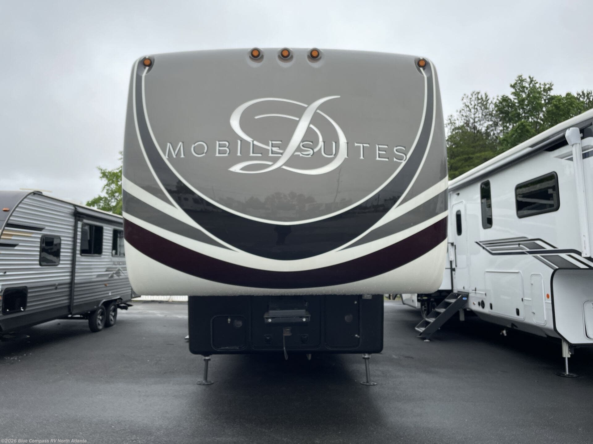 2019 Mobile Suites 44 Sante Fe by DRV from Blue Compass RV North Atlanta in Buford, Georgia