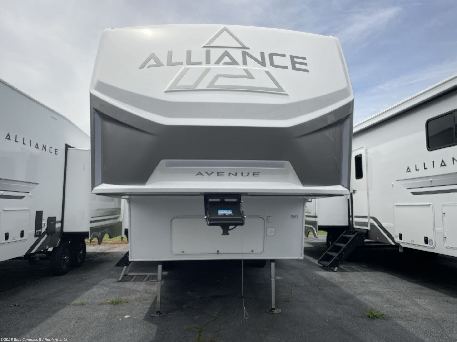 2027 Avenue All-Access 29RL by Alliance RV from Blue Compass RV North Atlanta in Buford, Georgia