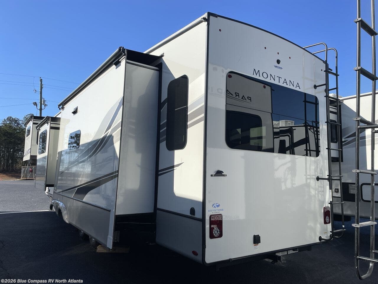 Used 2022 Keystone Montana 3855BR available in Buford, Georgia