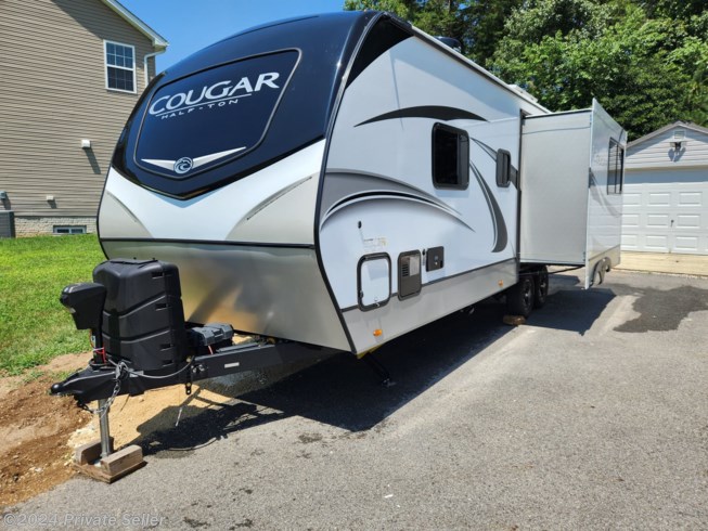 2022 Keystone Cougar Half-Ton East 25RDS - Used Travel Trailer For Sale by Lorne in Mechanicsville, Maryland