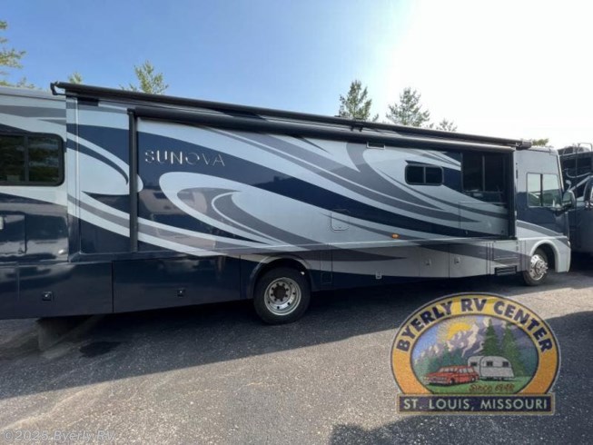 2016 Sunova 36Z by Itasca from Byerly RV in Eureka, Missouri