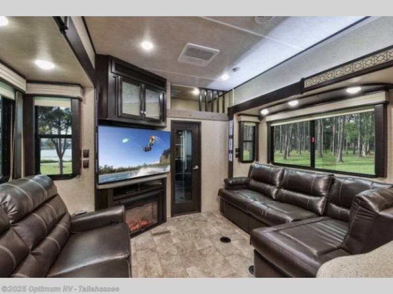 2018 Heartland Road Warrior 429 RV for Sale in Tallahassee, FL 32304