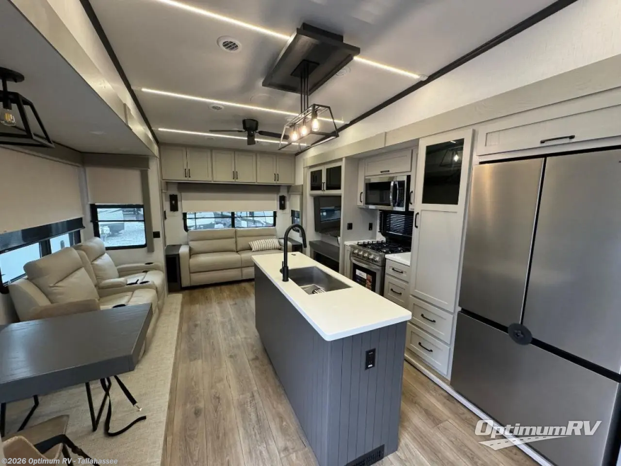 New 2025 Palomino Columbus 380RL available in Tallahassee, Florida