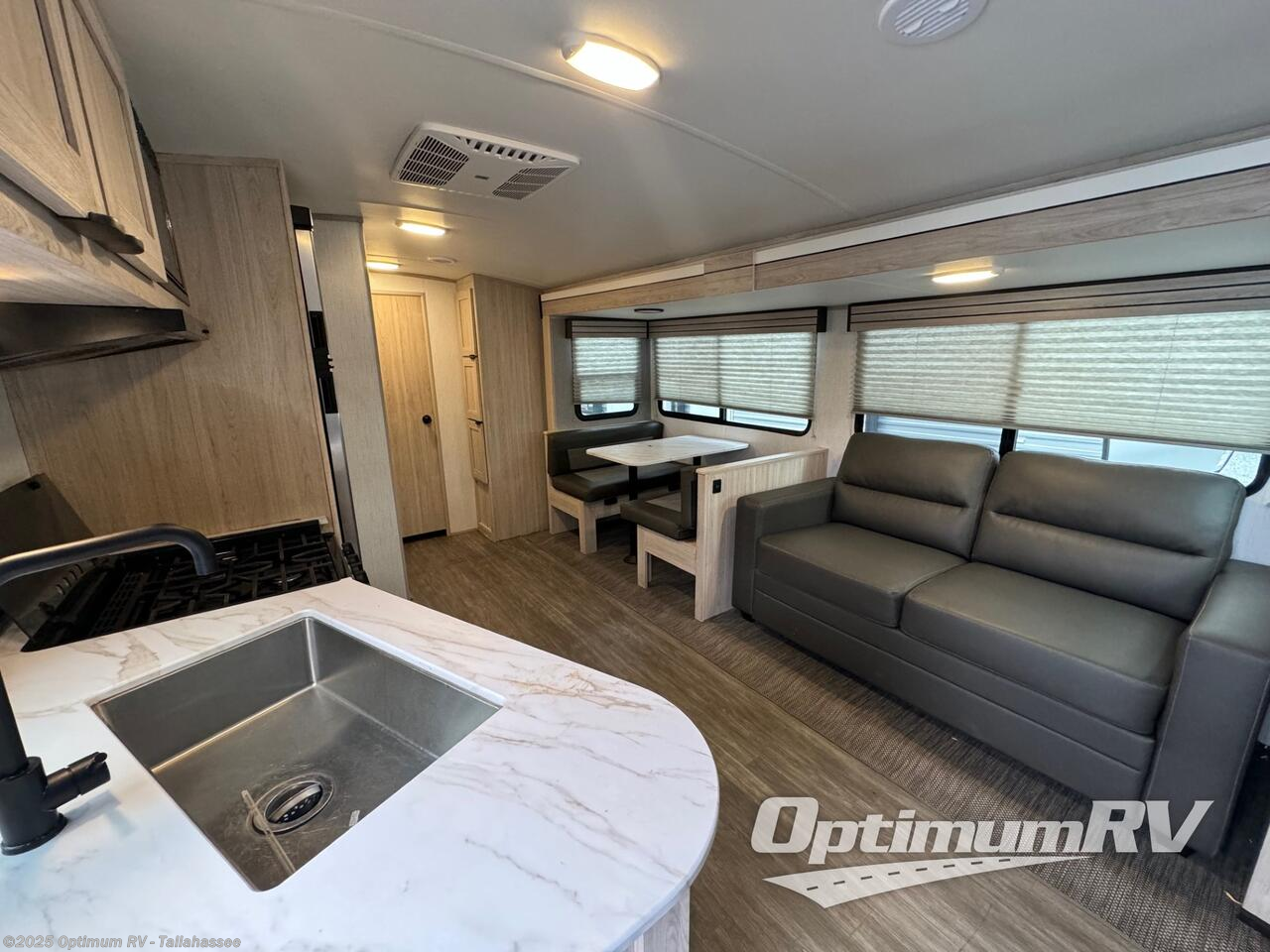 2023 Cruiser RV Shadow Cruiser 280QBS - Used Travel Trailer For Sale by Optimum RV - Tallahassee in Tallahassee, Florida features Awning, Slideout