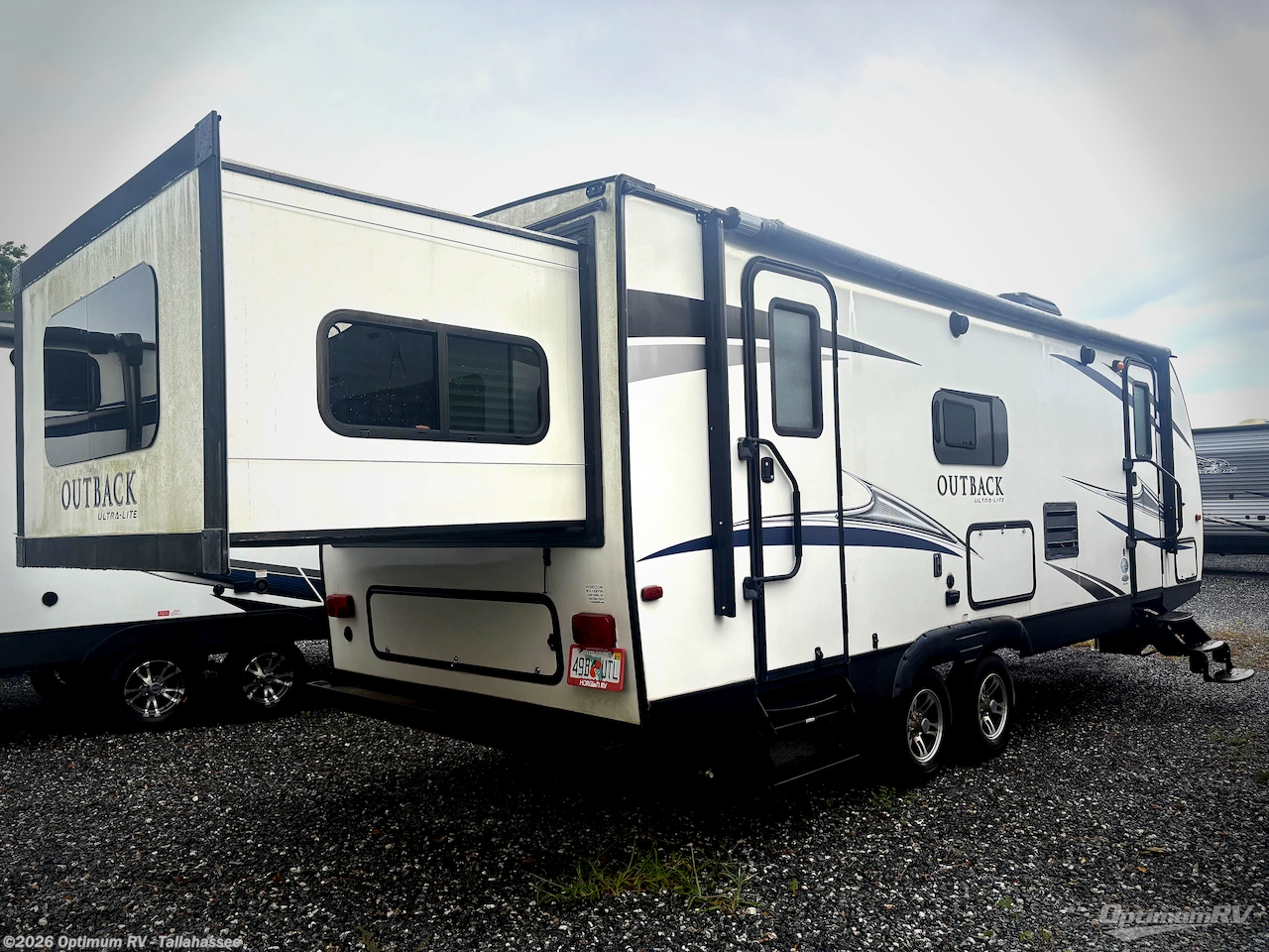 2017 Keystone Outback Ultra Lite 250URS - Used Travel Trailer For Sale by Optimum RV - Tallahassee in Tallahassee, Florida features Slideout