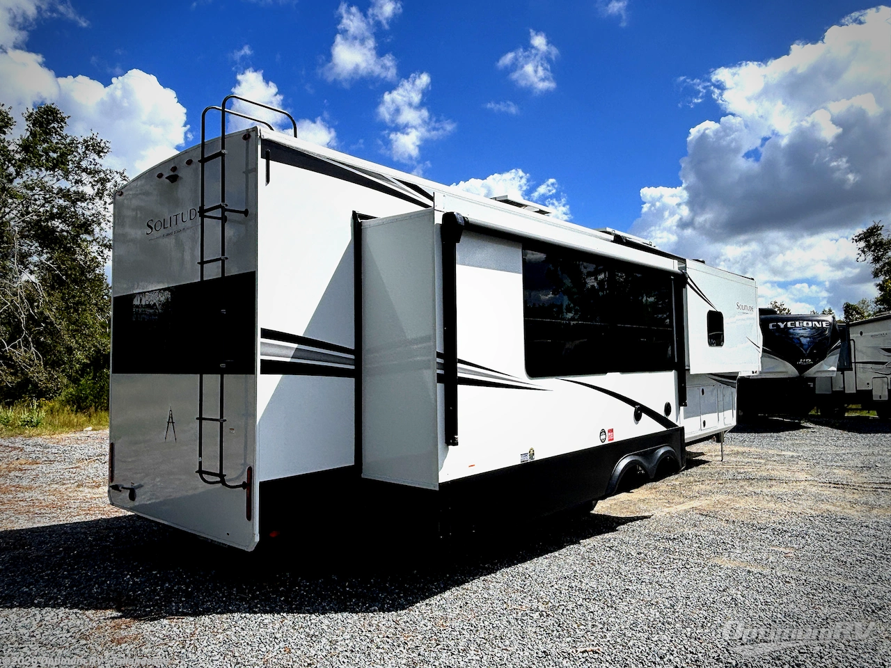 2026 Grand Design Solitude 417KB - New Fifth Wheel For Sale by Optimum RV - Tallahassee in Tallahassee, Florida features Awning, Slideout