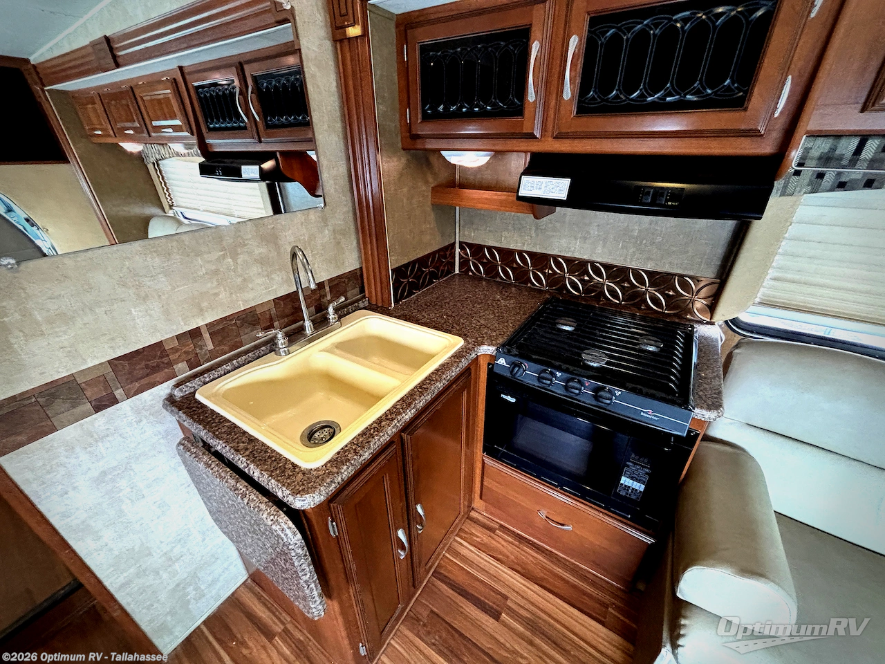 Used 2014 Coachmen Concord 280LE available in Tallahassee, Florida