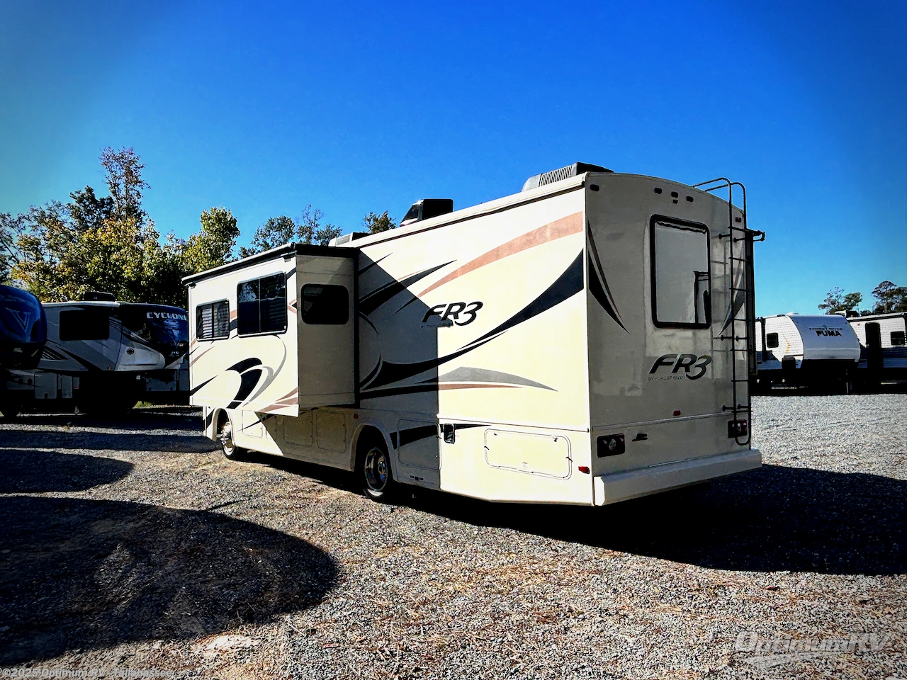 2018 FR3 30DS by Forest River from Optimum RV - Tallahassee in Tallahassee, Florida