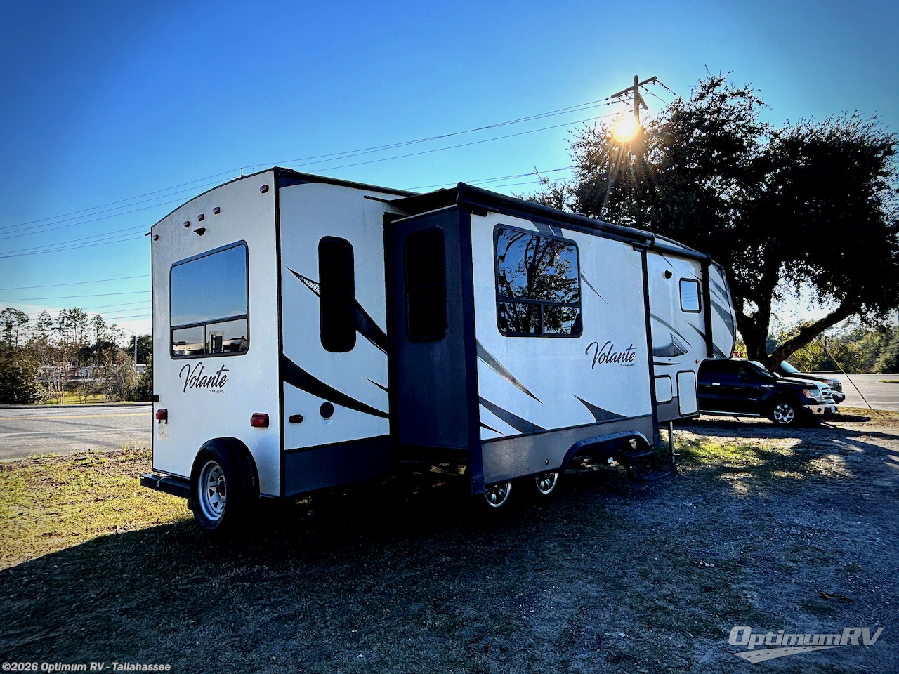 2018 CrossRoads Volante 280RL - Used Fifth Wheel For Sale by Optimum RV - Tallahassee in Tallahassee, Florida features Slideout, Awning