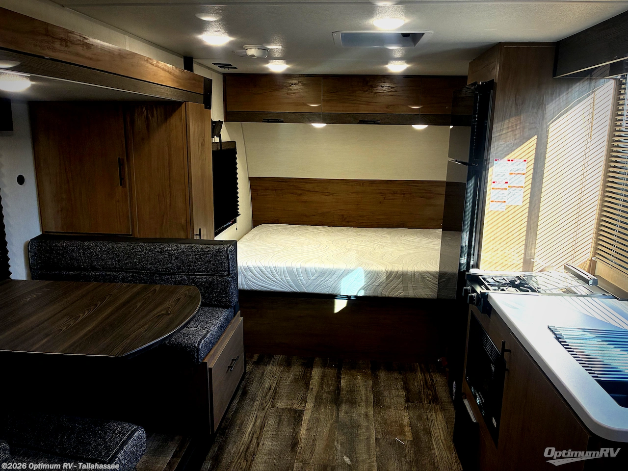 2025 Forest River Campsite Reserve 17LS - Used Travel Trailer For Sale by Optimum RV - Tallahassee in Tallahassee, Florida features Awning