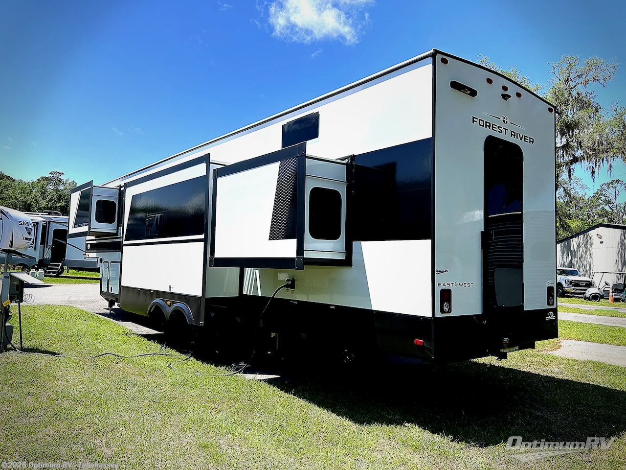 2025 Ahara 390DS by East to West from Optimum RV - Tallahassee in Tallahassee, Florida