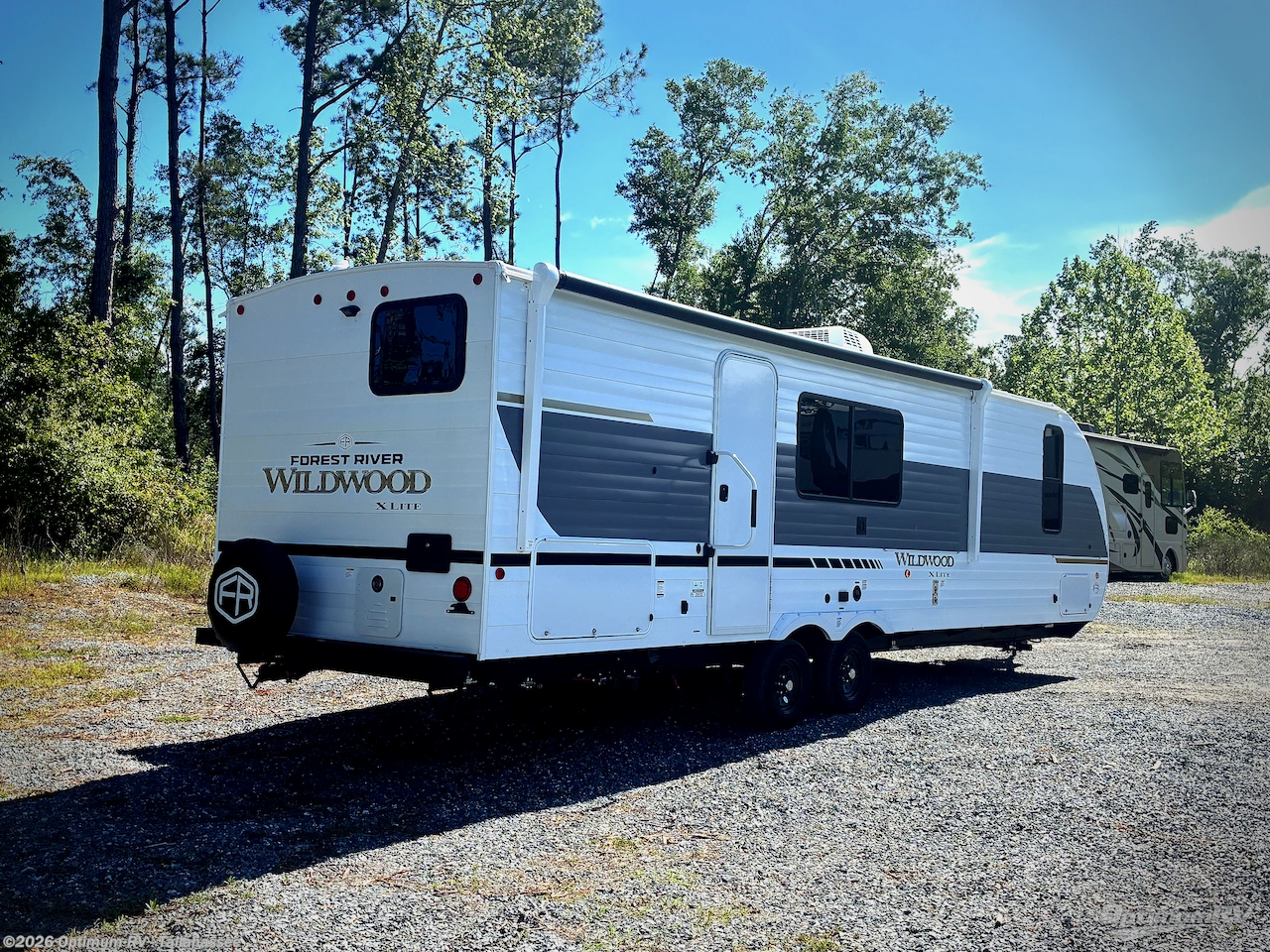 2026 Forest River Wildwood X-Lite 26ICE - New Travel Trailer For Sale by Optimum RV - Tallahassee in Tallahassee, Florida features Slideout, Awning