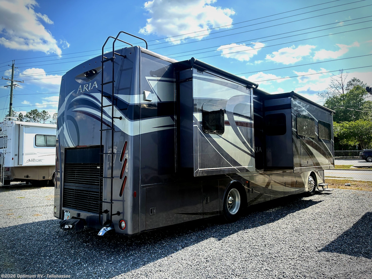 2017 Thor Aria 3601 - Used Class A For Sale by Optimum RV - Tallahassee in Tallahassee, Florida features Slideout