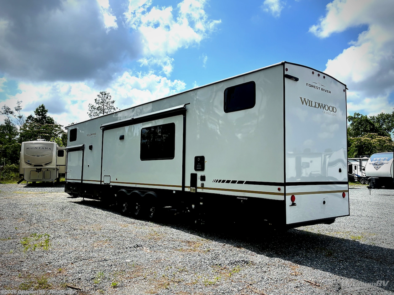 2026 Wildwood Grand Lodge 42ZEN by Forest River from Optimum RV - Tallahassee in Tallahassee, Florida