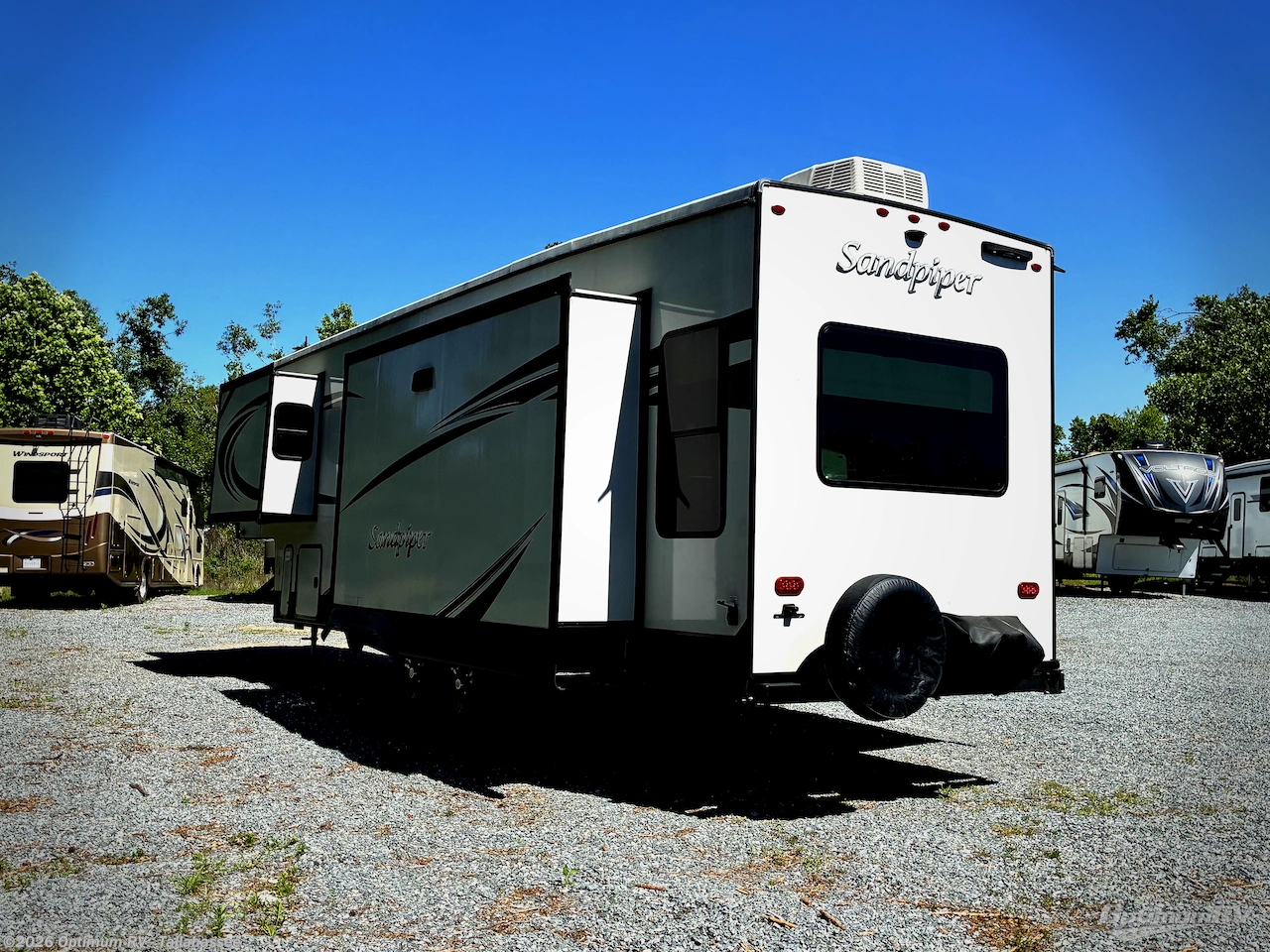 2023 Sierra 3370RLS by Forest River from Optimum RV - Tallahassee in Tallahassee, Florida