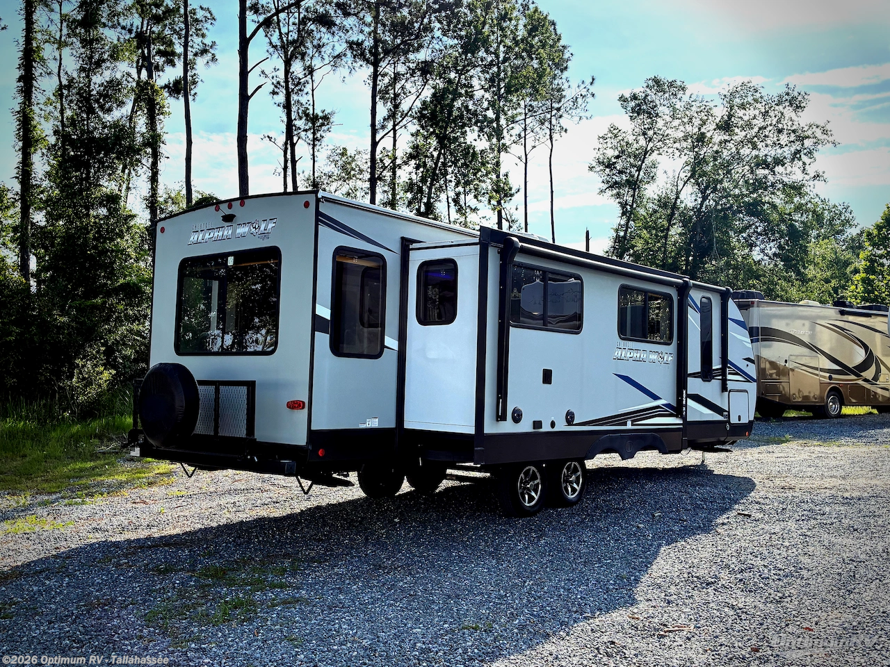 2021 Forest River Cherokee Alpha Wolf 26RL-L - Used Travel Trailer For Sale by Optimum RV - Tallahassee in Tallahassee, Florida features Awning, Slideout