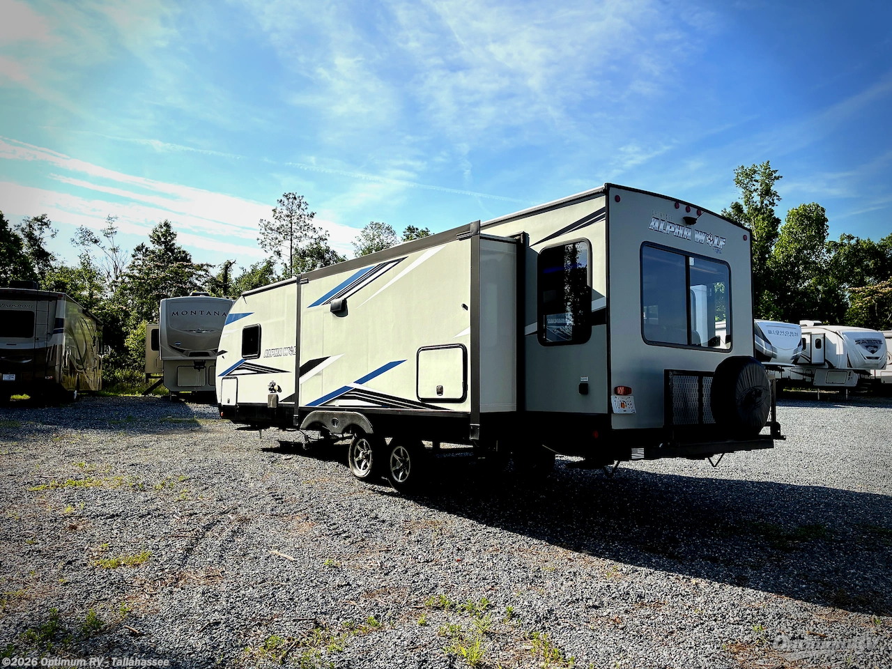 2021 Cherokee Alpha Wolf 26RL-L by Forest River from Optimum RV - Tallahassee in Tallahassee, Florida