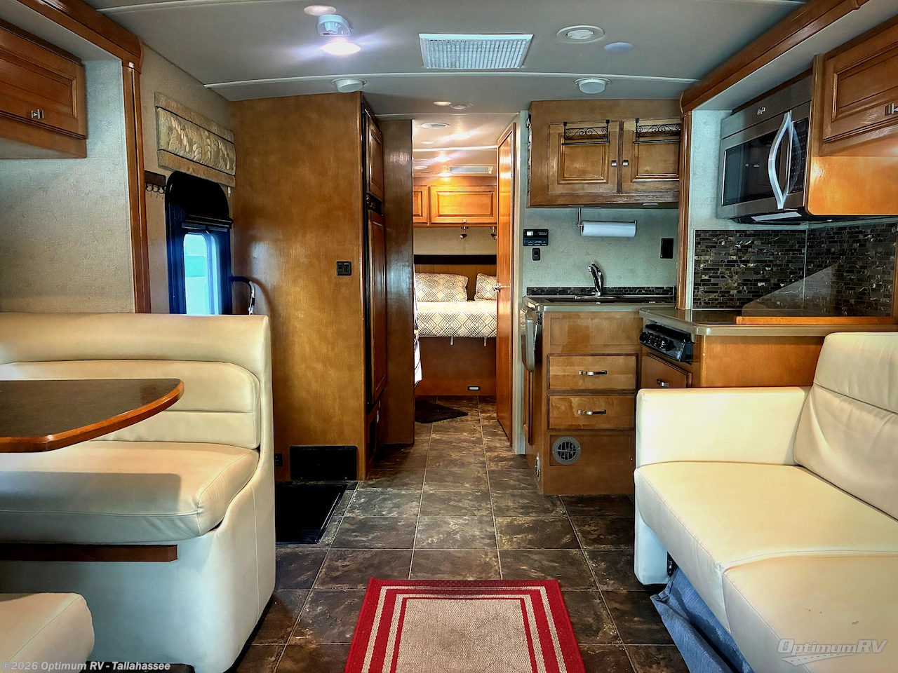 Used 2014 Itasca Cambria 30J available in Tallahassee, Florida