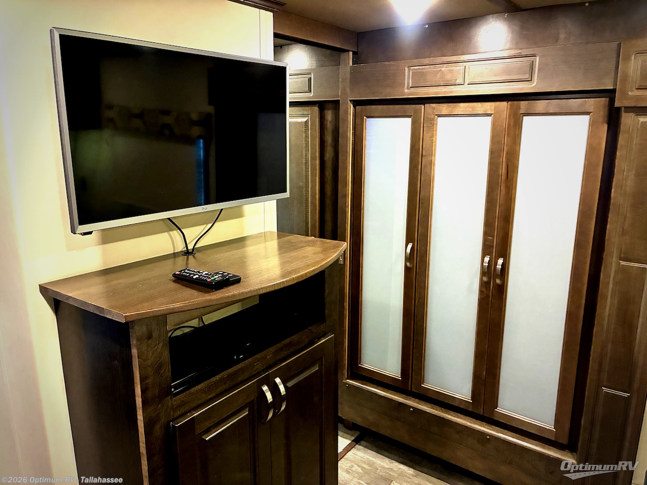 Used 2018 Luxe Elite 42RL available in Tallahassee, Florida