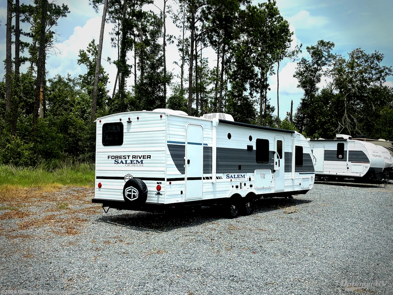2025 Forest River Salem Cruise Lite 263BHXL - Used Travel Trailer For Sale by Optimum RV - Tallahassee in Tallahassee, Florida features Slideout, Awning