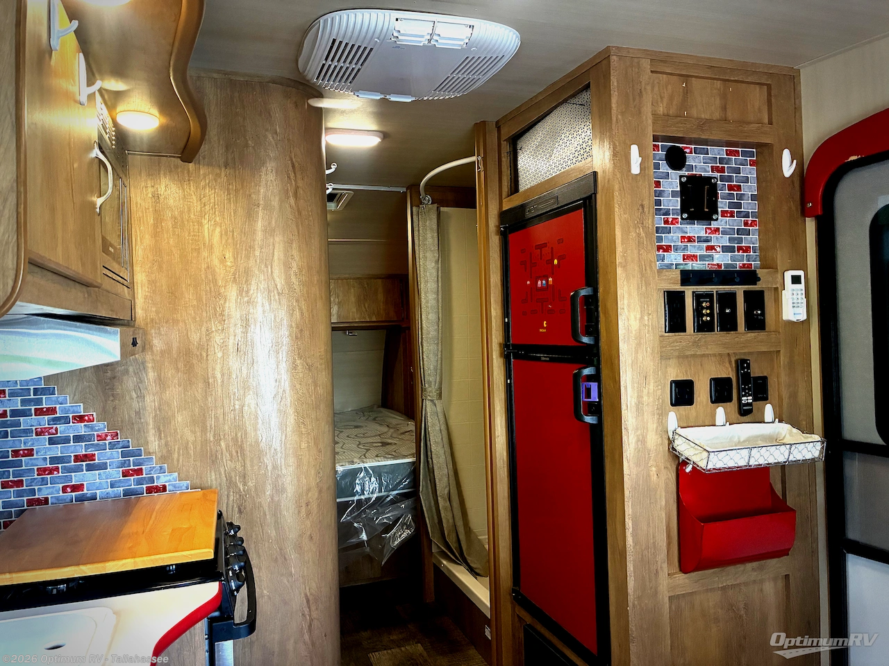 Used 2018 Gulf Stream Friendship Vintage  23LDE available in Tallahassee, Florida