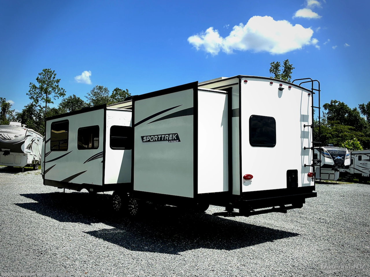 2024 Venture RV SportTrek ST332VBH - Used Travel Trailer For Sale by Optimum RV - Tallahassee in Tallahassee, Florida features Slideout, Awning