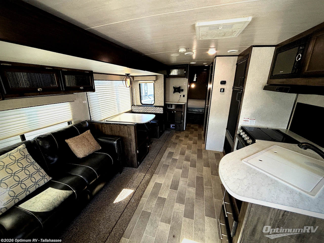 Used 2020 Fleetwood Mallard M27 available in Tallahassee, Florida