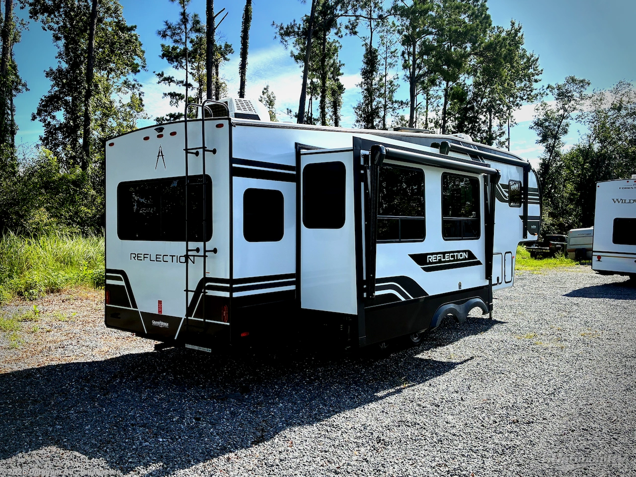 2027 Grand Design Reflection 303RLS - New Fifth Wheel For Sale by Optimum RV - Tallahassee in Tallahassee, Florida features Slideout, Awning