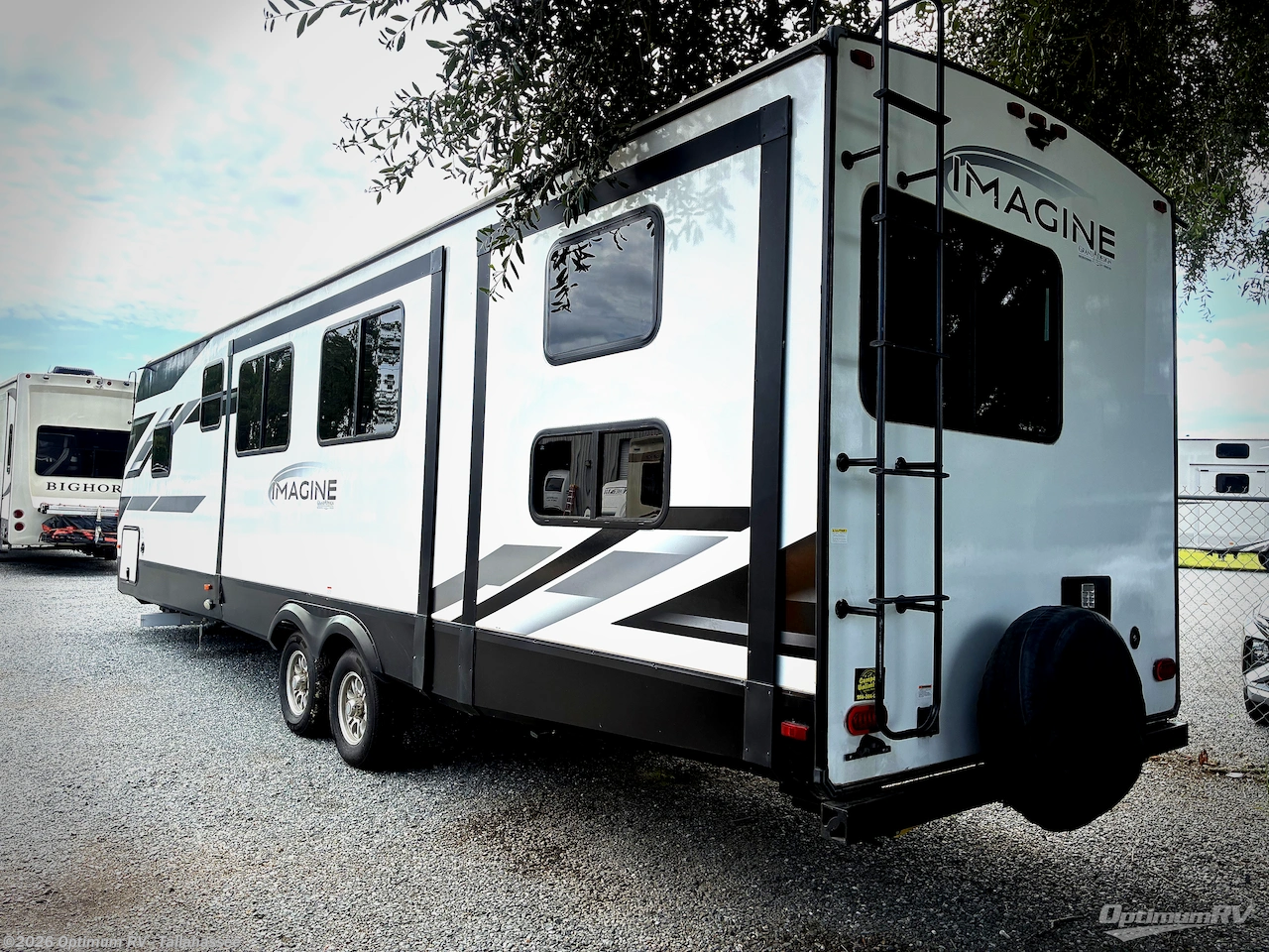 2022 Imagine 3250BH by Grand Design from Optimum RV - Tallahassee in Tallahassee, Florida