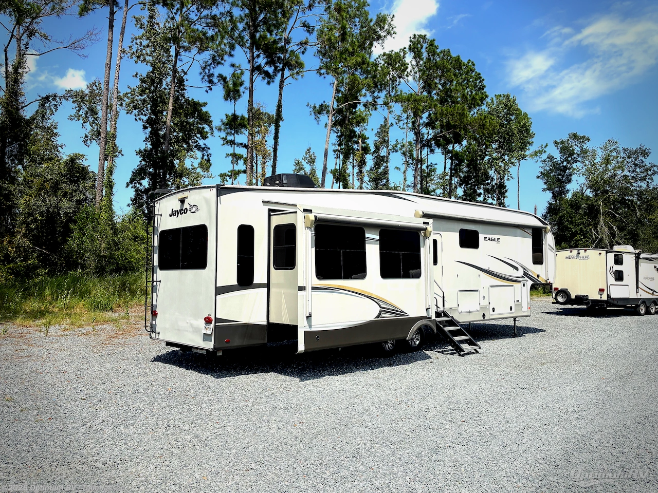 2021 Jayco Eagle 355MBQS - Used Fifth Wheel For Sale by Optimum RV - Tallahassee in Tallahassee, Florida features Awning, Slideout