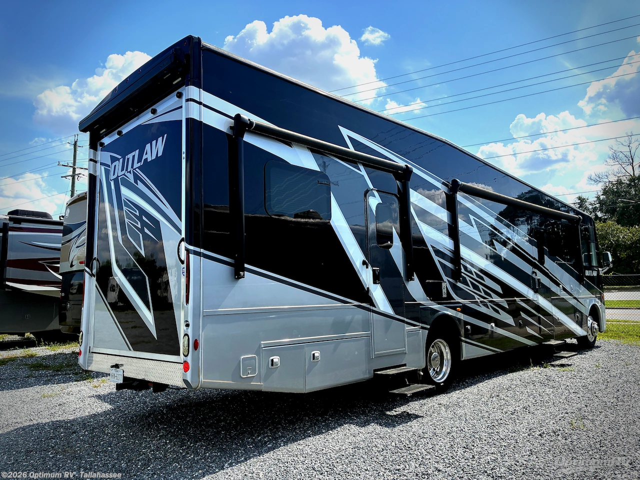 2025 Thor Outlaw 38KB - Used Class A For Sale by Optimum RV - Tallahassee in Tallahassee, Florida features Awning, Slideout