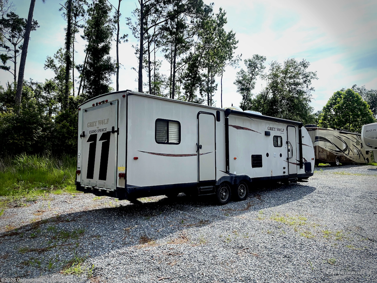 2017 Forest River Cherokee Grey Wolf 27RR - Used Travel Trailer For Sale by Optimum RV - Tallahassee in Tallahassee, Florida features Slideout