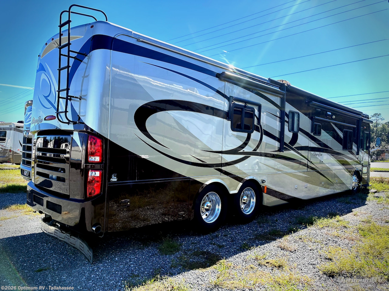 2011 Tiffin Allegro Bus 43QGP - Used Class A For Sale by Optimum RV - Tallahassee in Tallahassee, Florida features Slideout