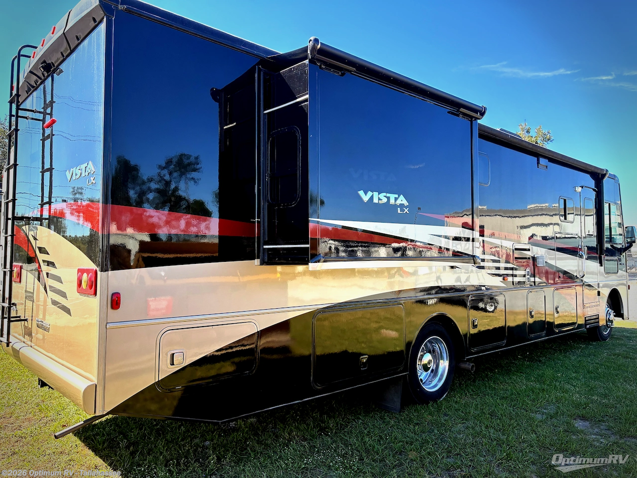 2019 Vista LX 35F by Winnebago from Optimum RV - Tallahassee in Tallahassee, Florida