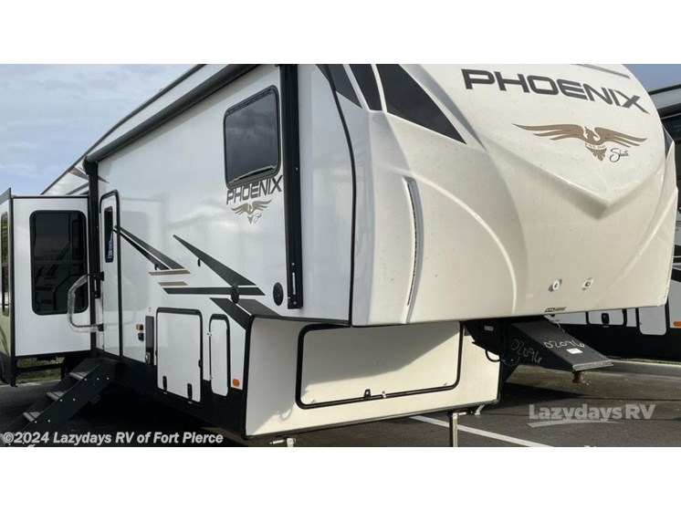 New 2024 Shasta Phoenix 373MBRB available in Fort Pierce, Florida