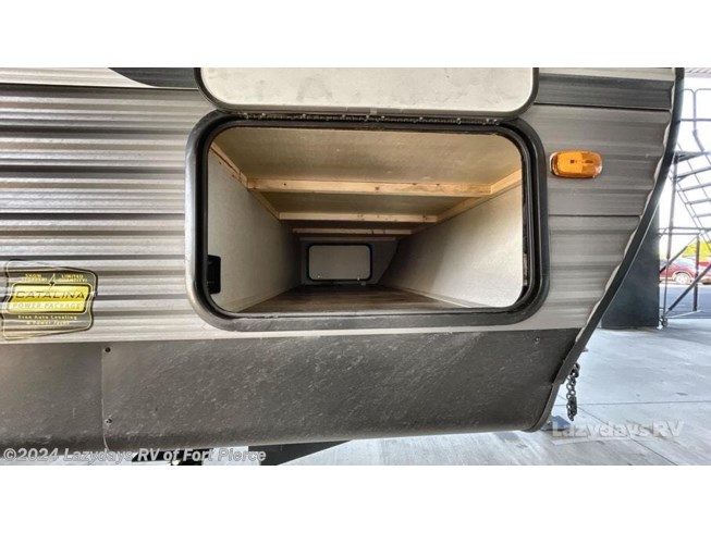 2024 Coachmen Catalina Legacy Edition 323BHDSCK - New Travel Trailer For Sale by Lazydays RV of Fort Pierce in Fort Pierce, Florida