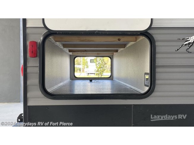 24 Coachmen Catalina Legacy Edition 283FEDS - New Travel Trailer For Sale by Lazydays RV of Fort Pierce in Fort Pierce, Florida