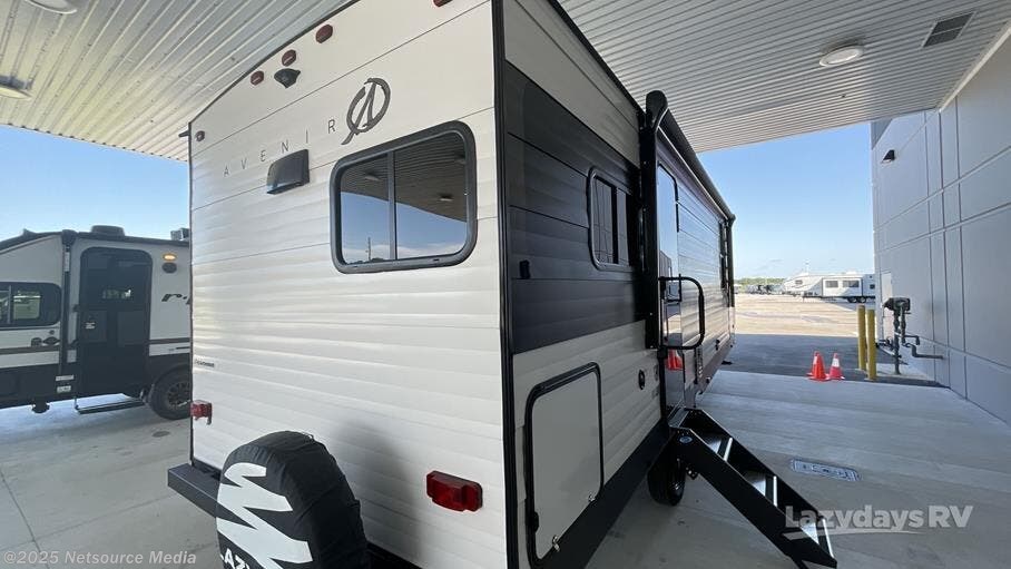 2025 Cruiser RV Avenir A25RK RV for Sale in Fort Pierce, FL 34945