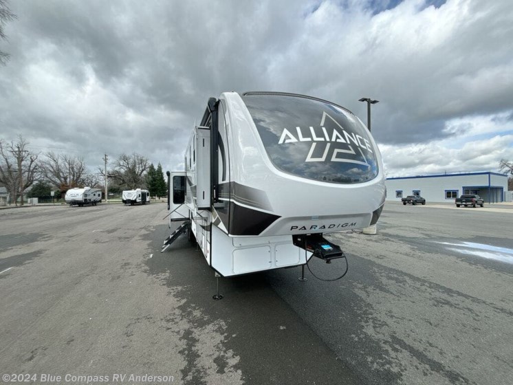 New 2024 Alliance RV Paradigm 382RK available in Anderson, California