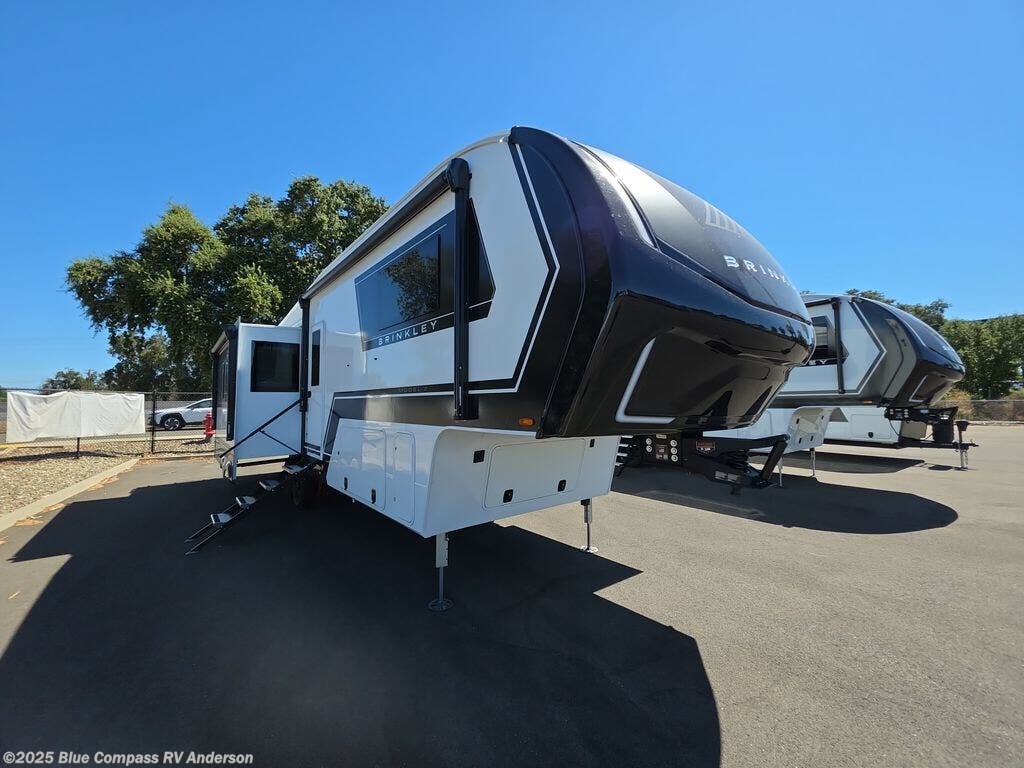 2026 Model Z 3100 by Brinkley RV from Blue Compass RV Anderson in Anderson, California
