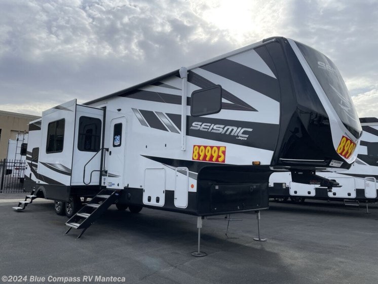 New 2024 Jayco Seismic 403 available in Manteca, California