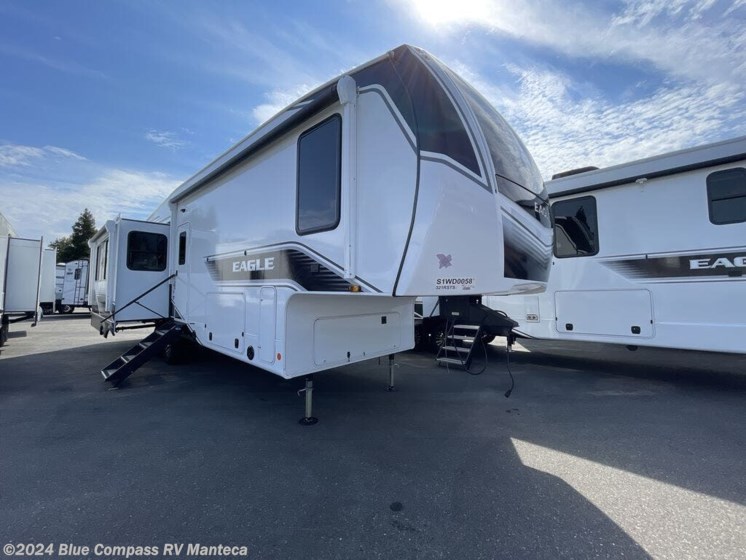 New 2025 Jayco Eagle 321RSTS available in Manteca, California