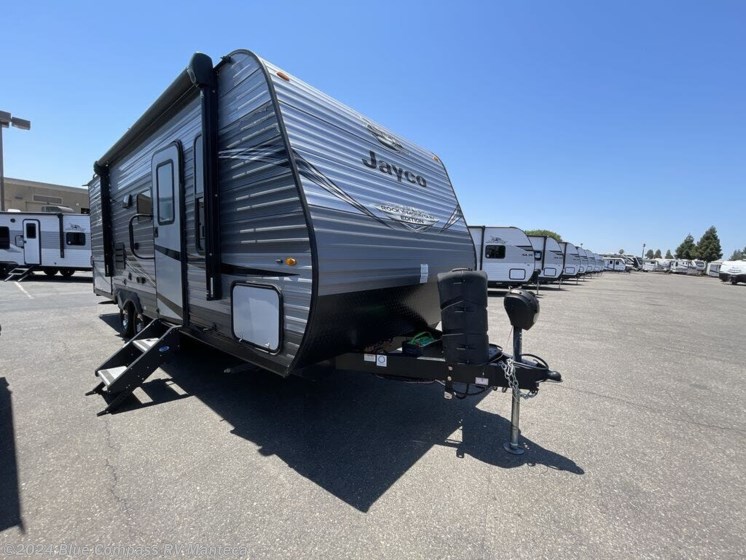 Used 2021 Jayco Jay Flight SLX Western Edition 224BHW available in Manteca, California