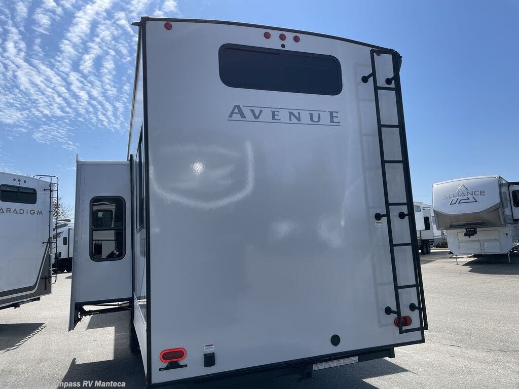 2025 Avenue 38DBL by Alliance RV from Blue Compass RV Manteca in Manteca, California
